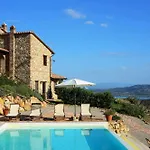 I Casali Di Colle San Paolo Farm stay *