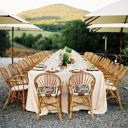 I Casali Di Colle San Paolo Farm stay *